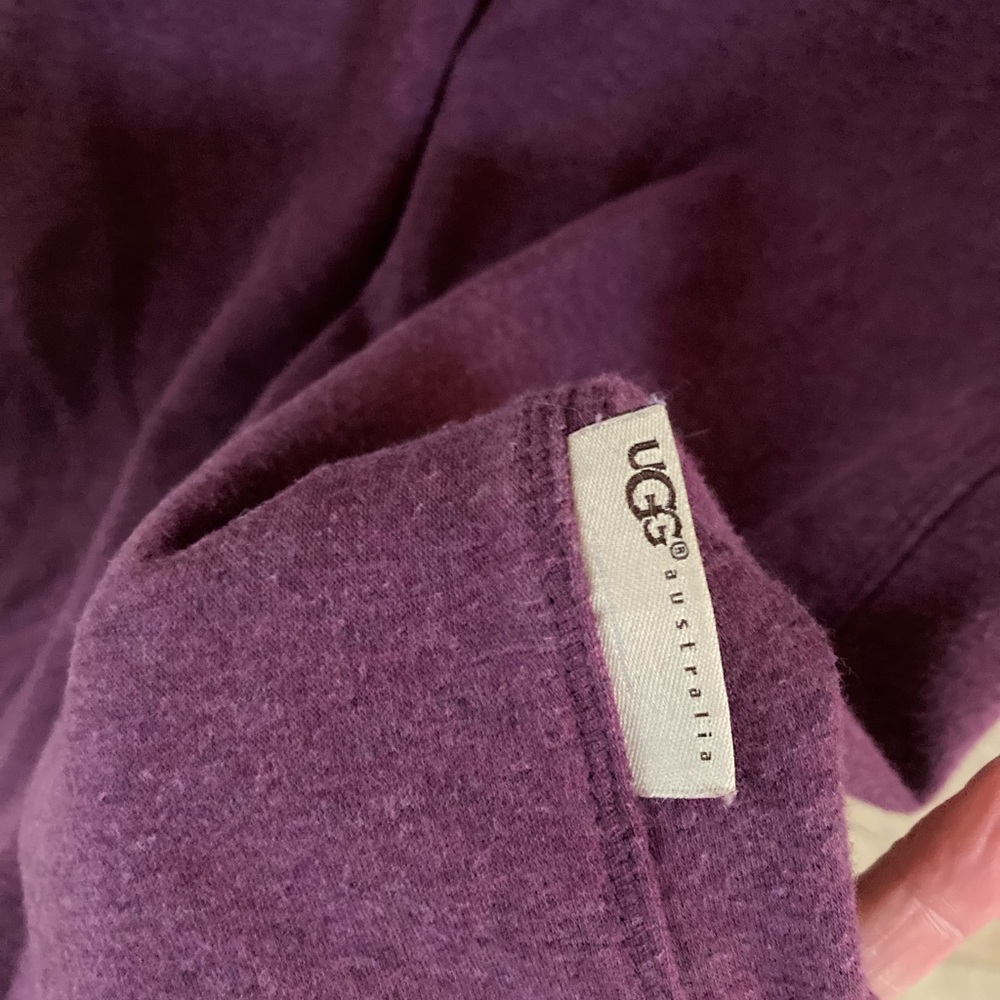 UGG Women's Purple Sweater - Picture 5 of 5